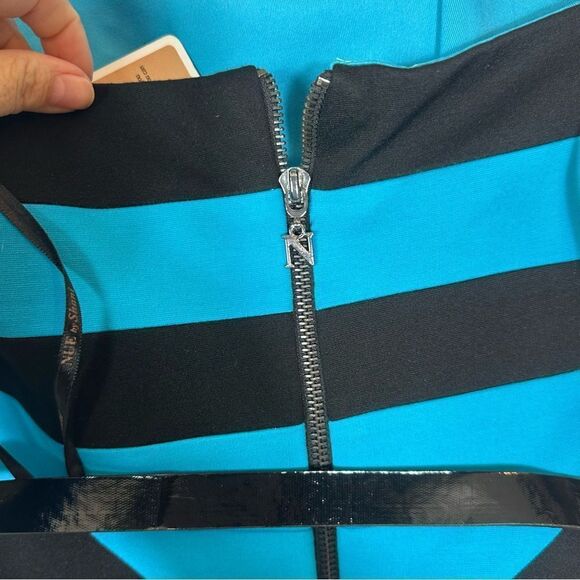 NUE DRESS - Picture 4 of 9